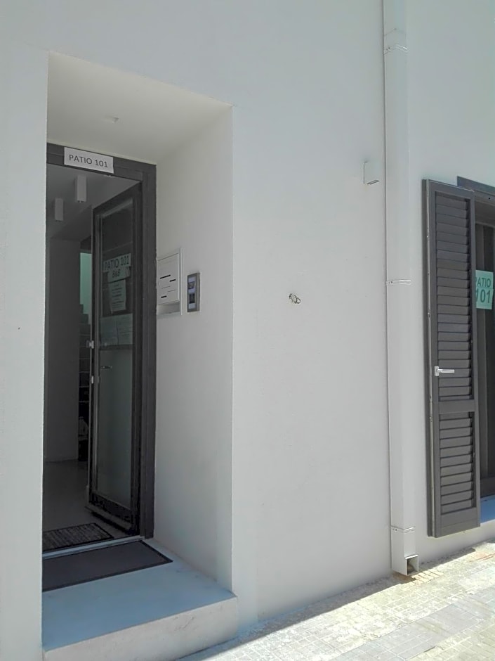 Patio 101 "Exclusive"