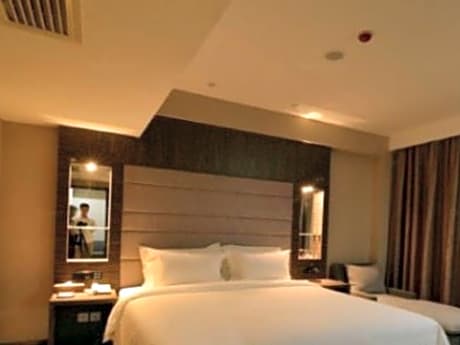 Superior Twin Room without Window