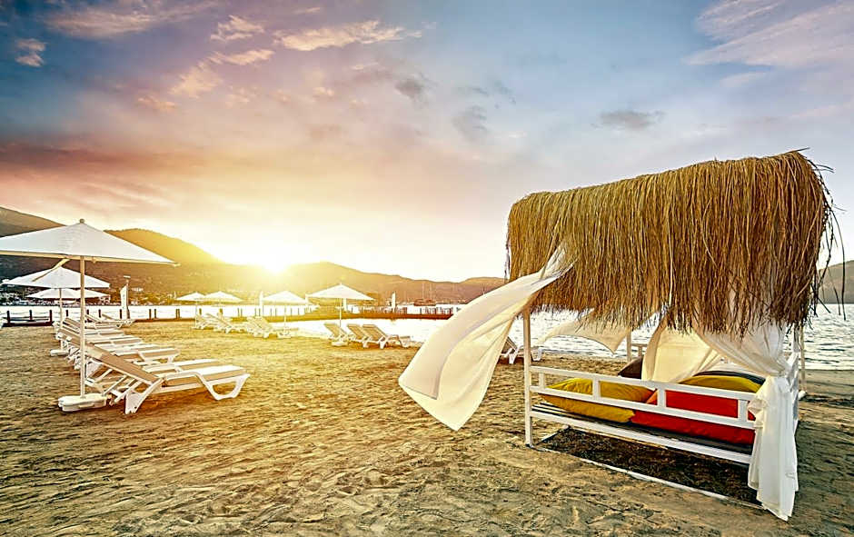 Fİ Light Solto Boutique Beach Hotel