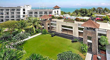 Pullman Bali Legian Beach