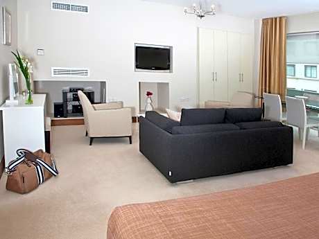 Superior Studio with Garden View