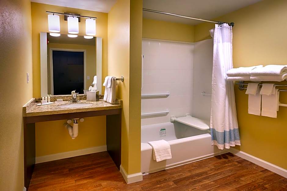 TownePlace Suites by Marriott Dickinson