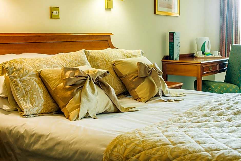 Arden Hotel And Leisure Club