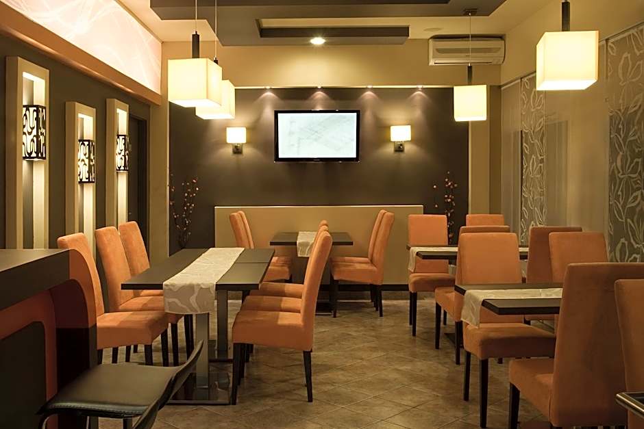 Alfa Hotel