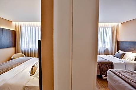 Non-Smoking Double Family Suite