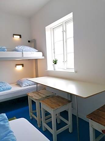 Quadruple Room with Shared Bathroom