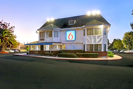 Motel 6-Fremont, CA - North