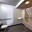 Quality Inn & Suites Decatur Priceville I-65