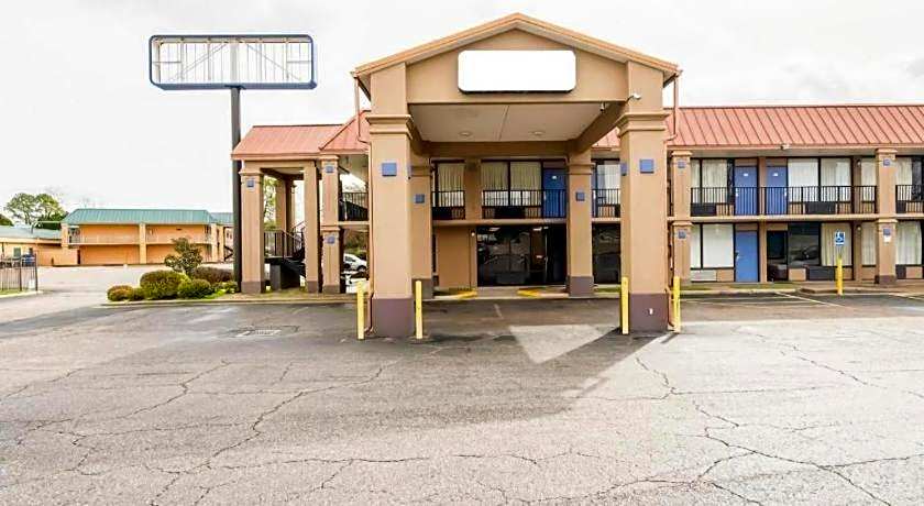 OYO Hotel Bossier City LA - Red River