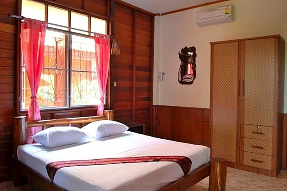 4T Guesthouse