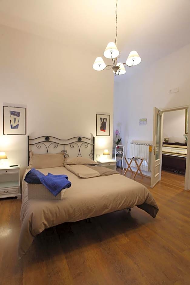 Napoli Pietrasanta LT