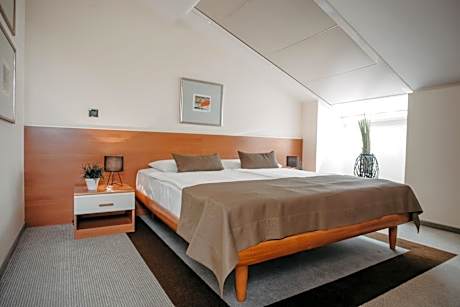 Standard Double Room- Sea Side