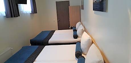 Souterrain Quadruple Room