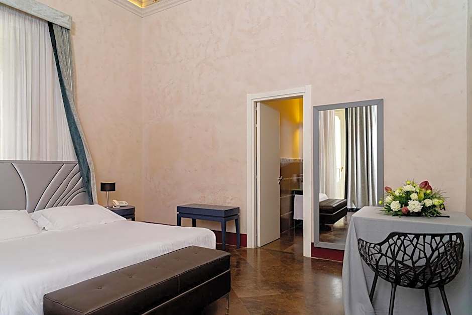 De Stefano Palace Luxury Hotel