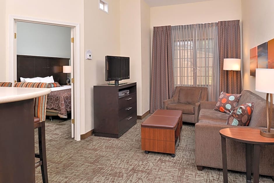 Staybridge Suites O'Fallon Chesterfield