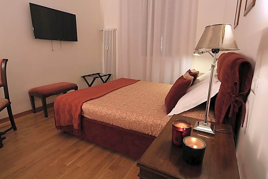 Houspitality Caesar Bed & Breakfast
