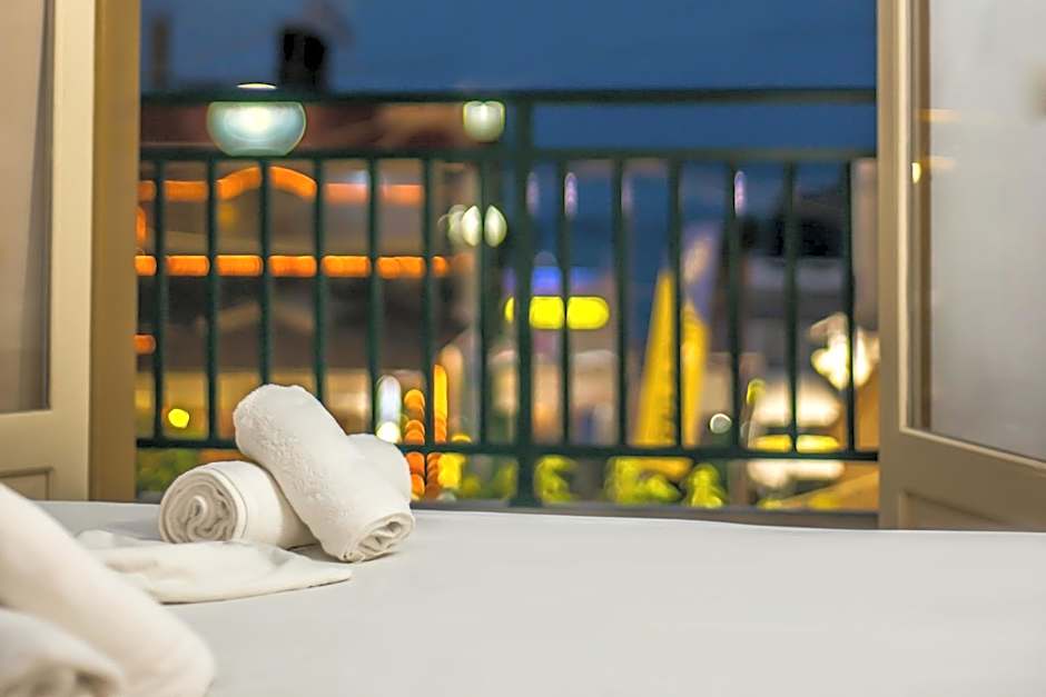 Stefania Studios by Estia