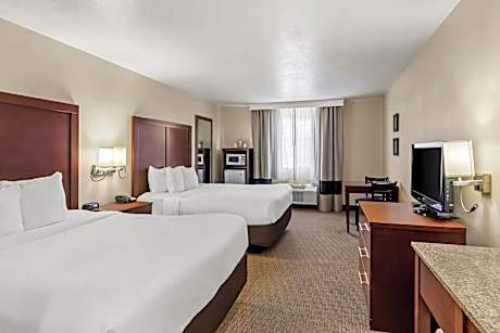 Queen Room with Two Queen Beds - Non-Smoking