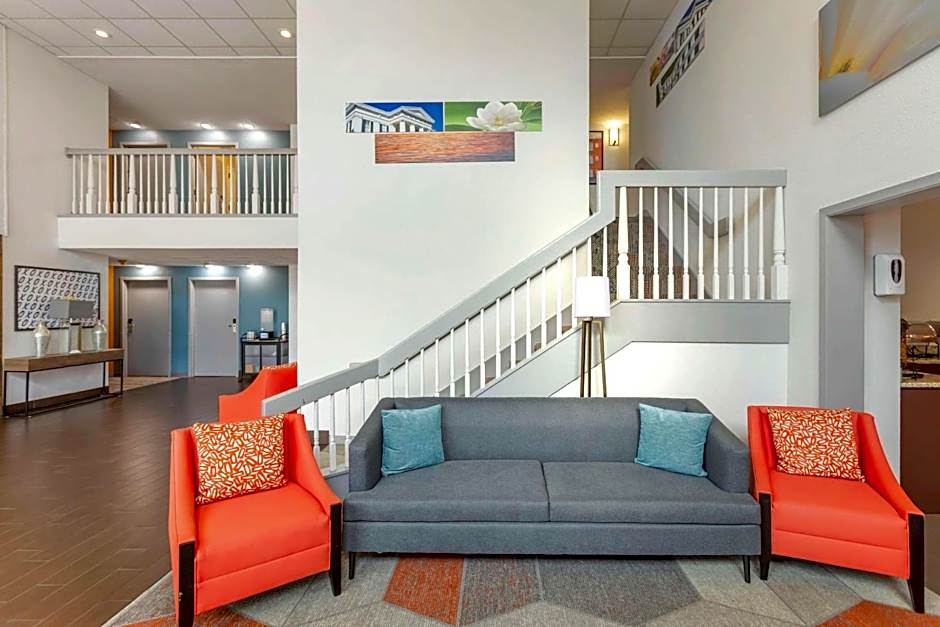 Comfort Inn Meridian - Bonita Lakes