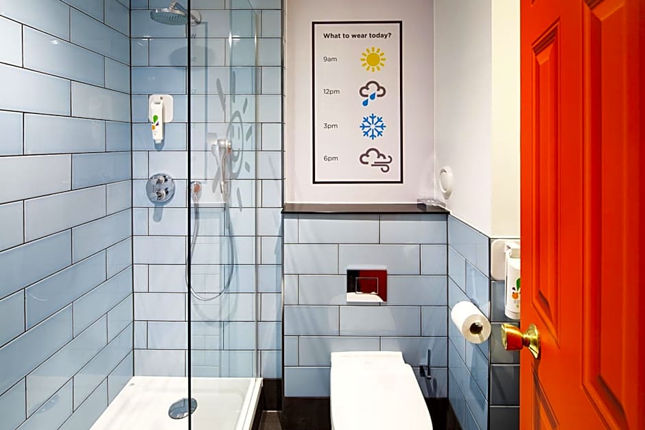 Manchester Portland By Sunday