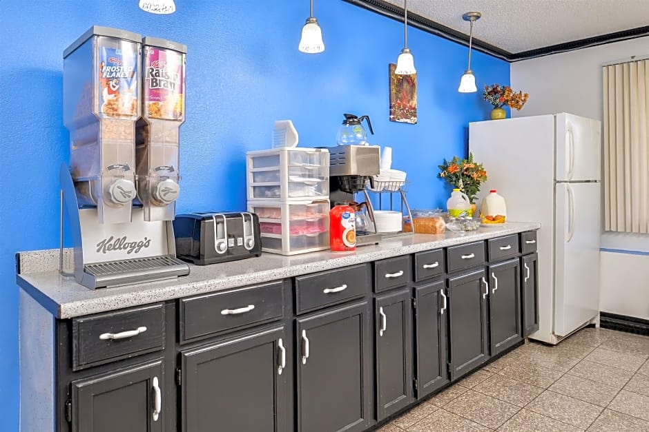 Americas Best Value Inn Indianapolis S