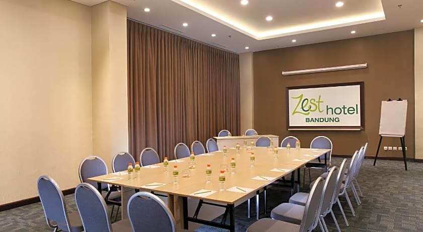 Zest Sukajadi Bandung by Swiss-Belhotel International