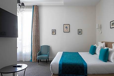 Family Room - 2 Bedrooms