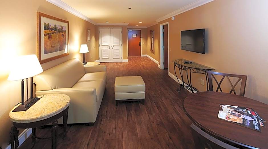 Photo 1 of 8 of Junior Suite