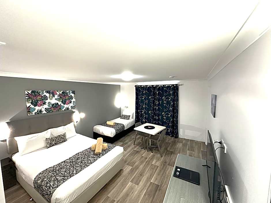 Rosebourne Gardens Motel