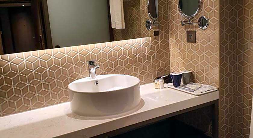 City Suites-Taoyuan Station