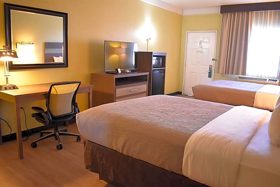 Quality Inn & Suites Gallup I-40 Exit 20