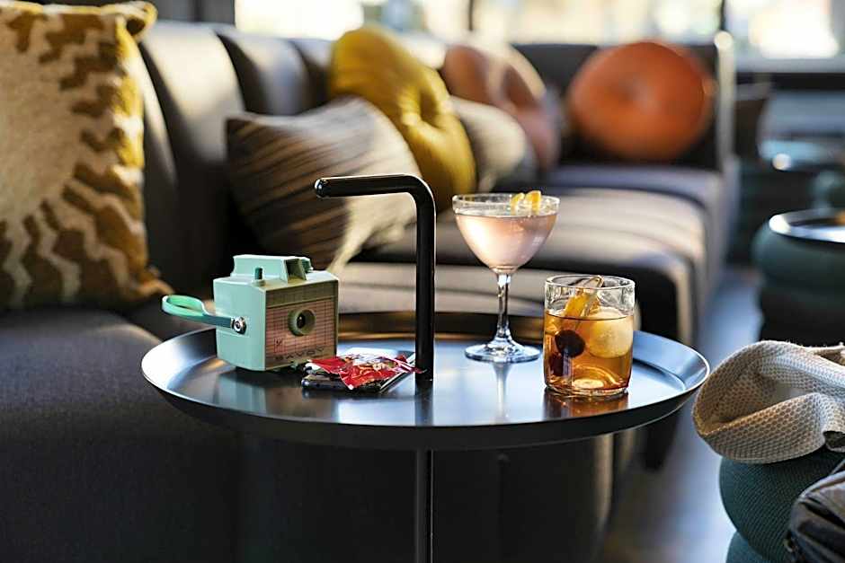 Moxy Oakland Uptown