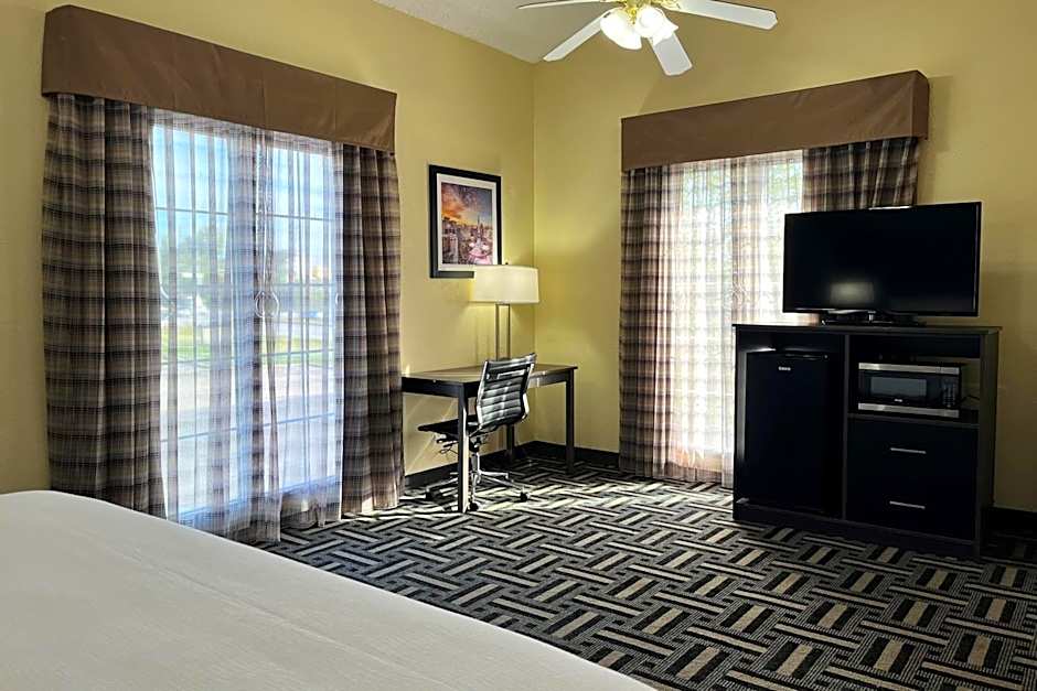 Baymont by Wyndham Indianapolis Airport Lynhurst