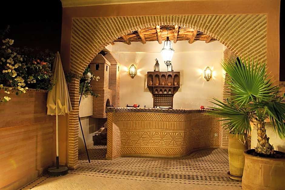 Riad Les Trois Palmiers El Bacha