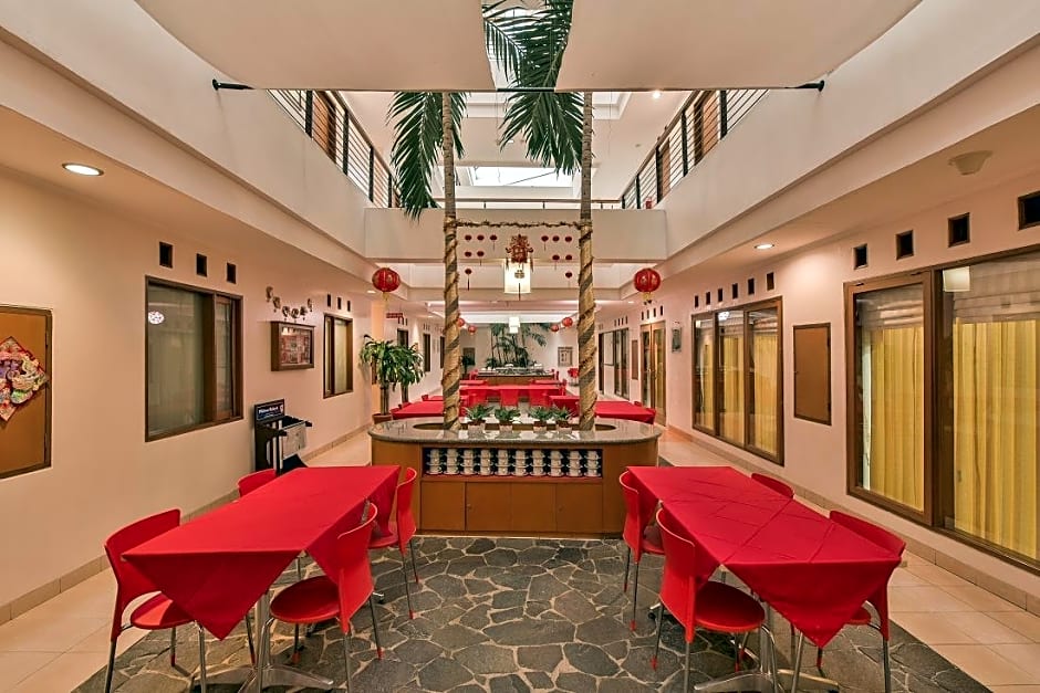 The Cherry Homes Hotel & Residence