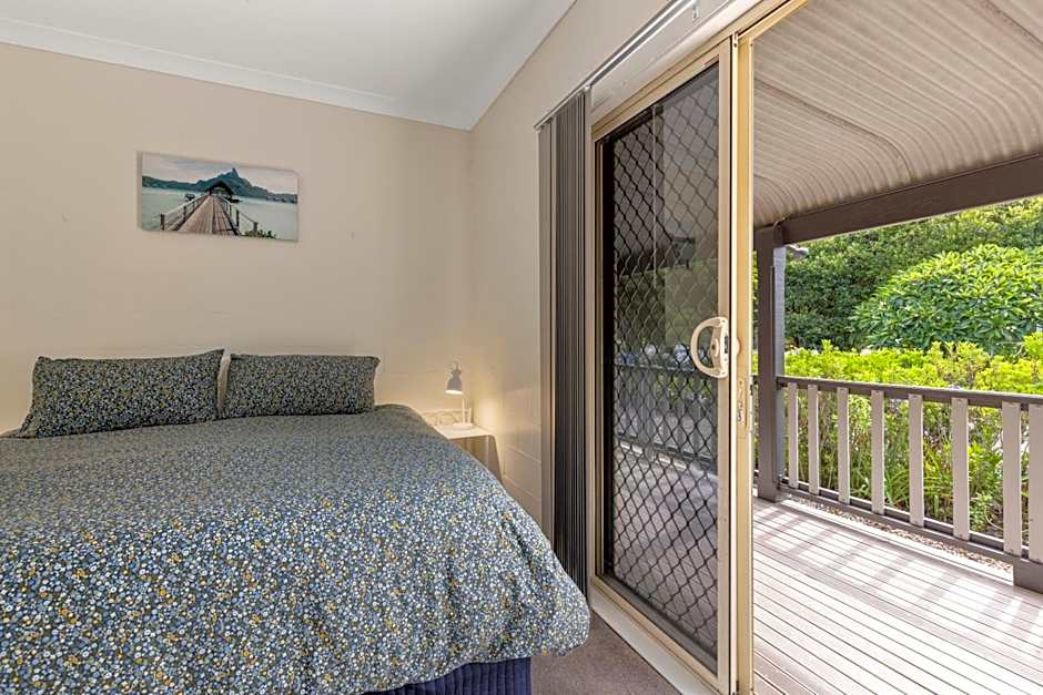 Bon Villas B&B Bonville - Adults Only, Pet Friendly Accommodation