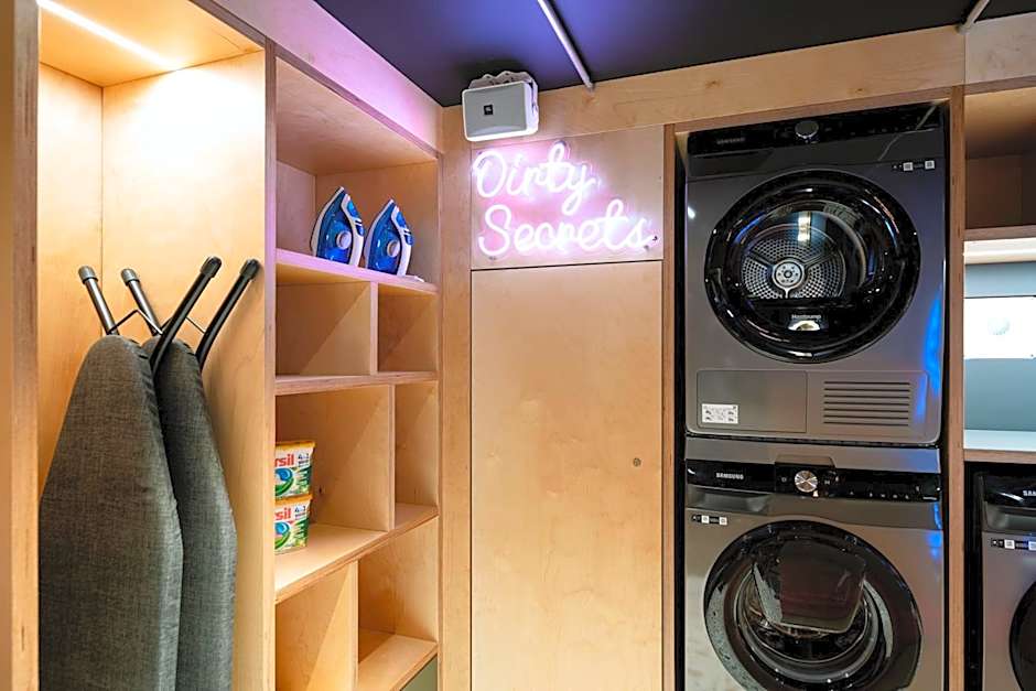 The Lubo - self check-in