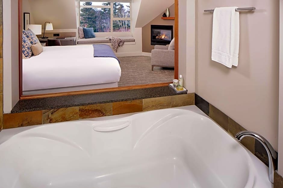 Chrysalis Inn - Spa Bellingham Curio Collection by Hilton