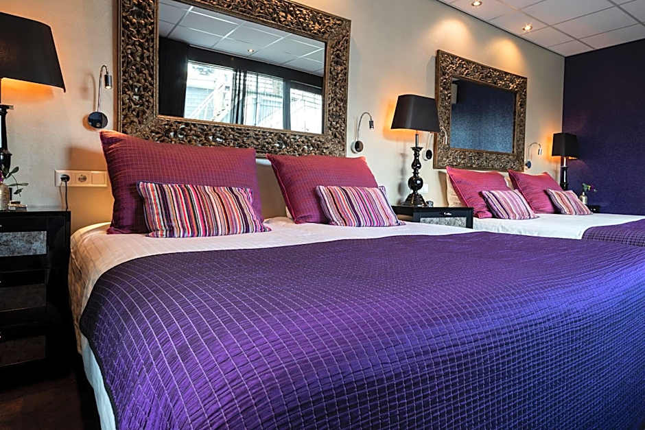 Hotel Sebastians