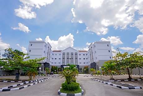 Brits Hotel Pangkalan Bun