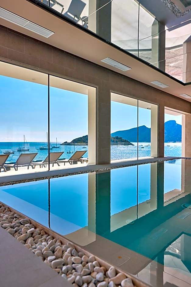 Universal Hotel Aquamarin