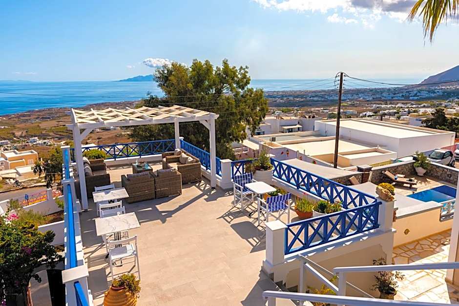 Hotel Thira