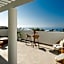 Sandbourne Santa Monica, Autograph Collection