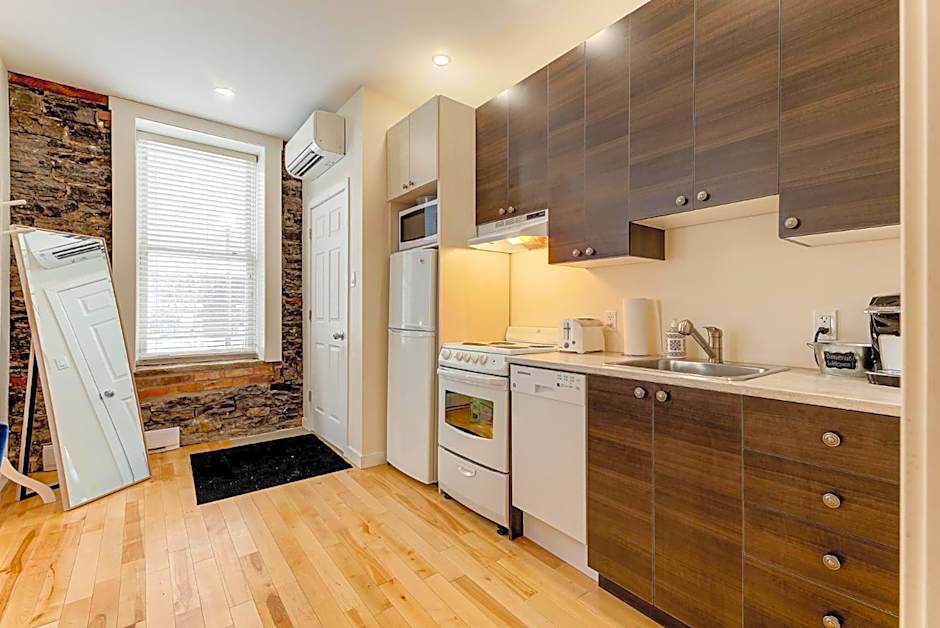 Le 555 Hébergements touristiques