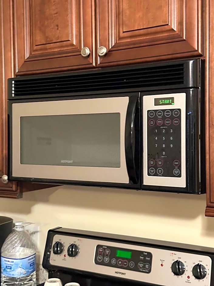 MooreField Suites Greensboro East