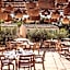 Hotel Lou Pinet