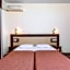 Elinotel Polis Hotel