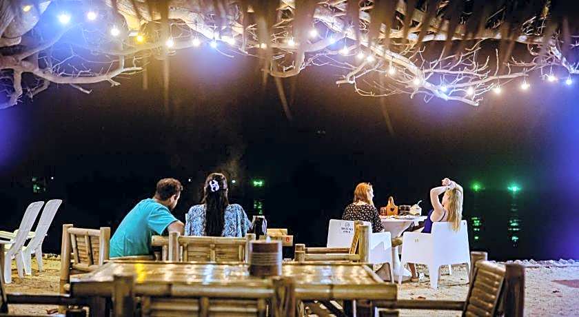 Viva On The Beach Hotel