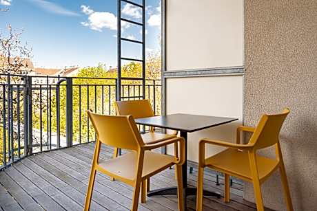 Superior Double gardenside with balcony or terrace