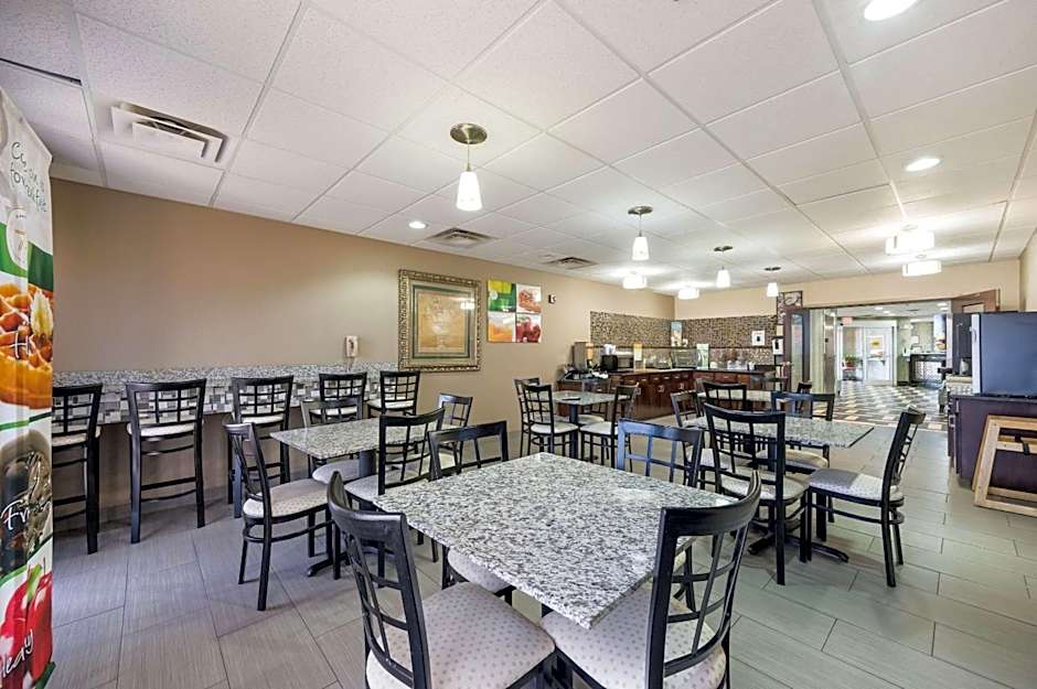 Quality Inn & Suites Huntsville Research Park Area
